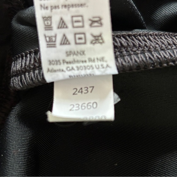 SPANX Faux Leather High Rise Leggings - Picture 9 of 9